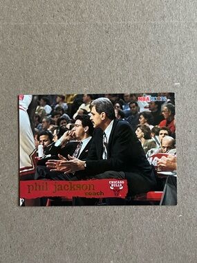 1995-96 NBA HOOPS Chicago Bulls Coach Phil Jackson #173 Basketball Card